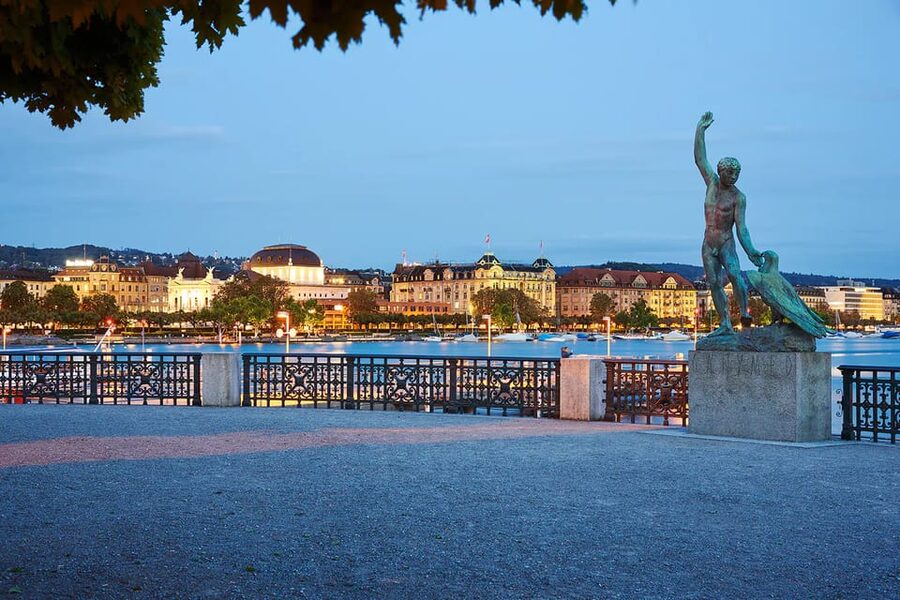 Zurich: Stein am Rhein, Rhine Falls & Lake Boat Cruise - Should You Book This Zurich to Rhine Falls and Lake Zurich Day?