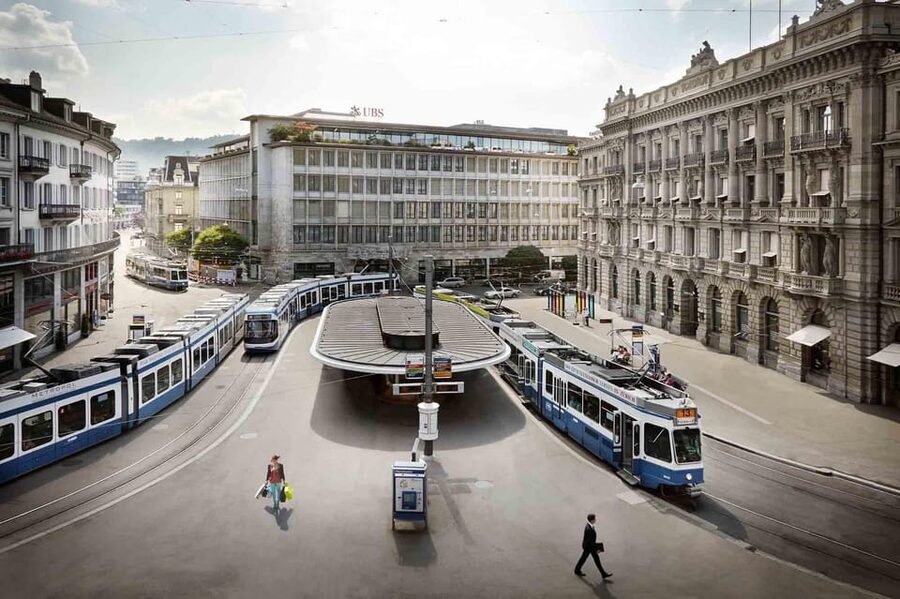 Zurich: Stein am Rhein, Rhine Falls & Lake Boat Cruise - Grossmünster Tower for the Skyline, Lindenhof for the Reset