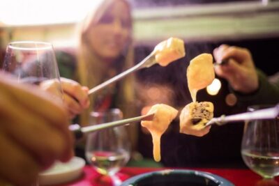 Swiss Cheese Fondue & Wine e-Tuk-Tuk City Tour
