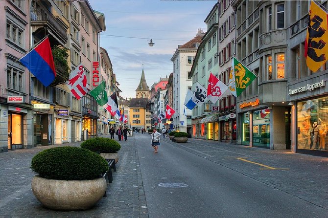 Zurich Walking Tour With Cruise and Aerial Cable Car - Felsenegg or Üetliberg: cable car views plus the Planetweg solar trail